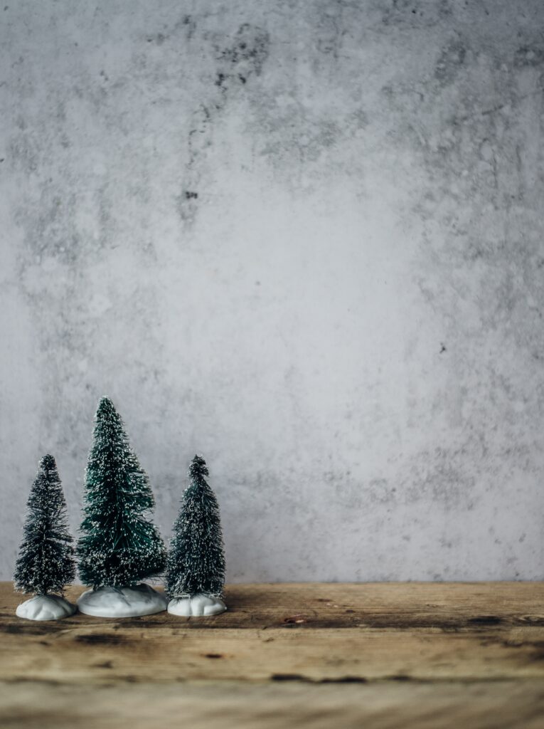 Best Secret Santa Gifts: A Gift Guide For Her